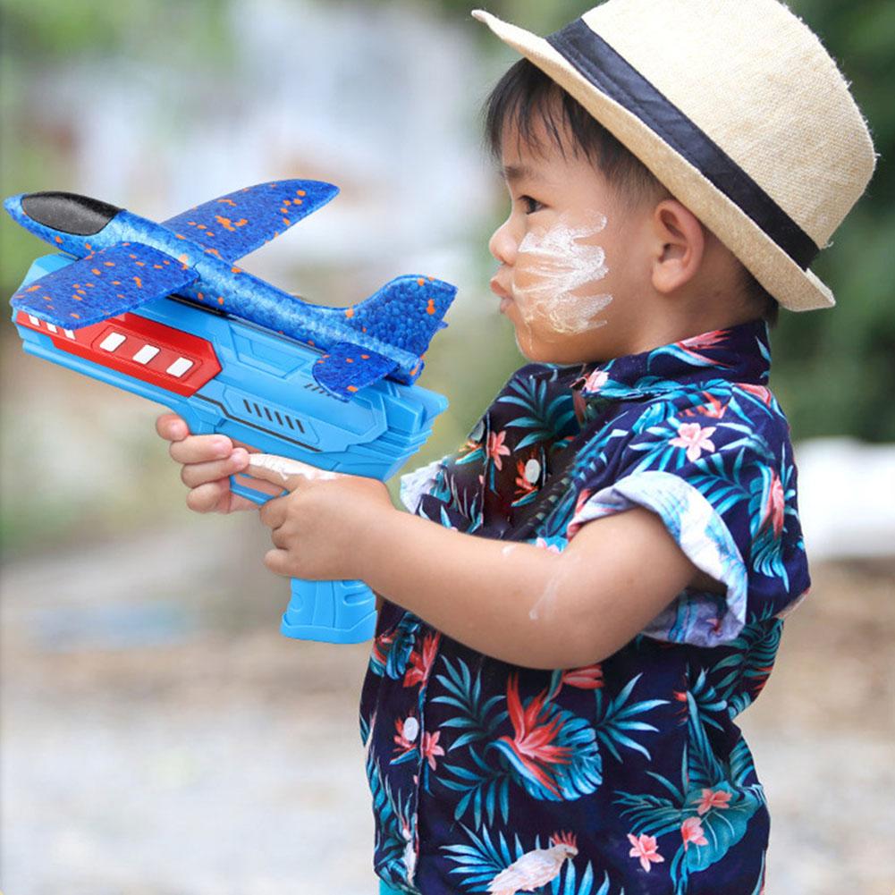 Avião de brinquedo com um cliq - Model Airplane Plastic avaliação e preço