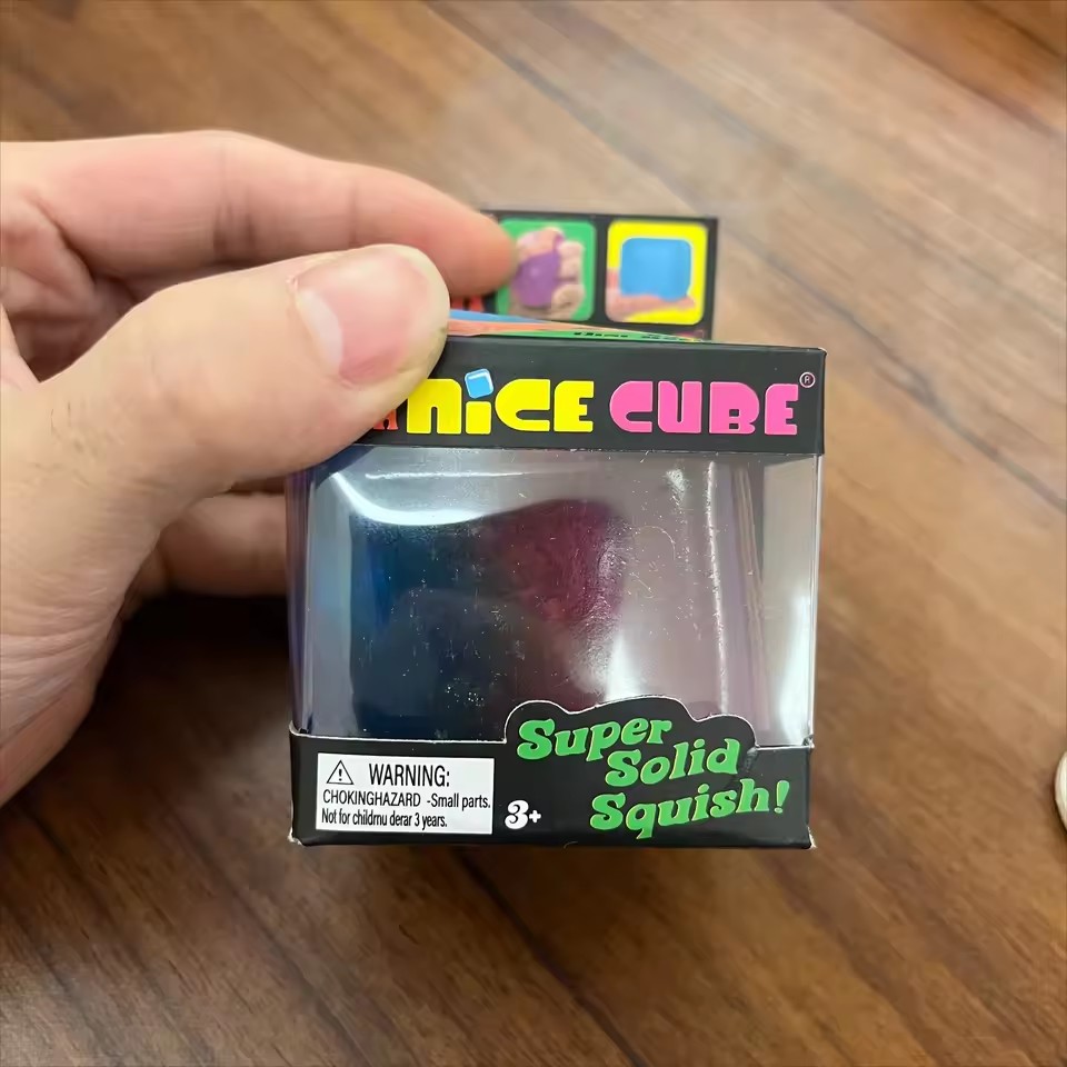 Schylling NeeDoh Rainbow Cube  - Fidget Cube Original avaliação e preço